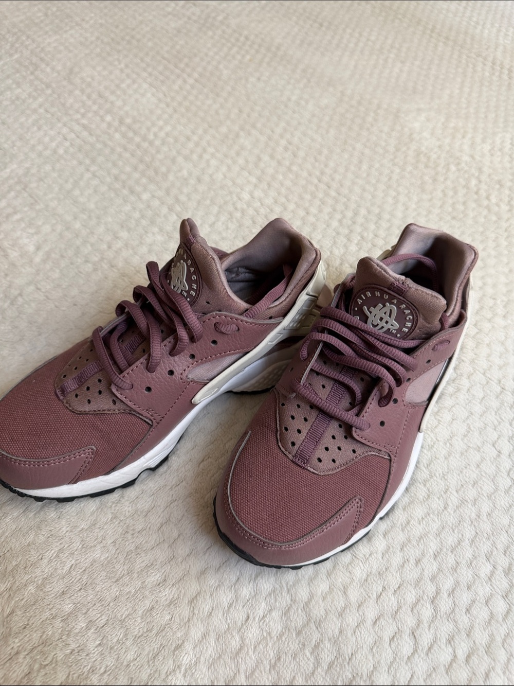 Maroon Nike Air Huarache